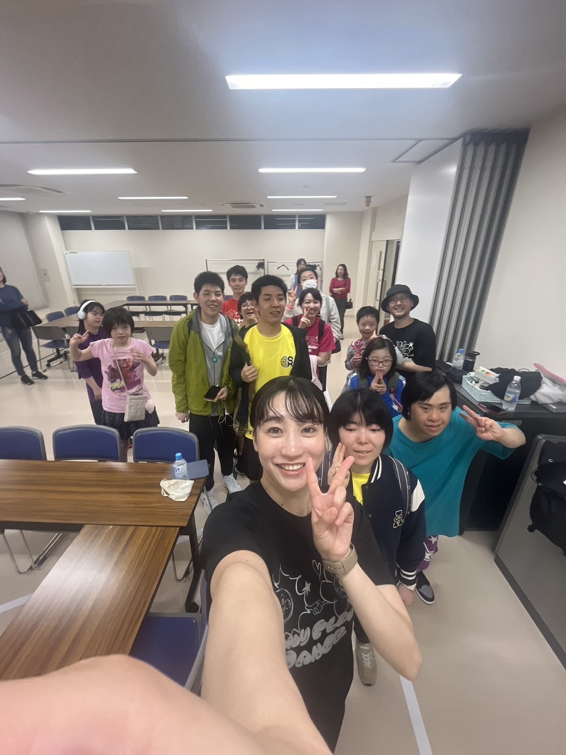 障がい児・ダウン症のためのダンスレッスン：サニーフラワーダンス