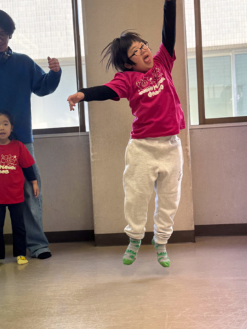 ダウン症・障がい児ダンス：サニーフラワーダンス