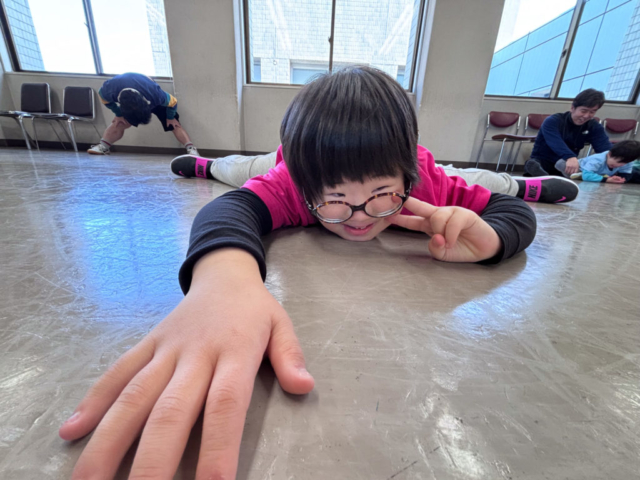 ダウン症・障がい児ダンス：サニーフラワーダンス